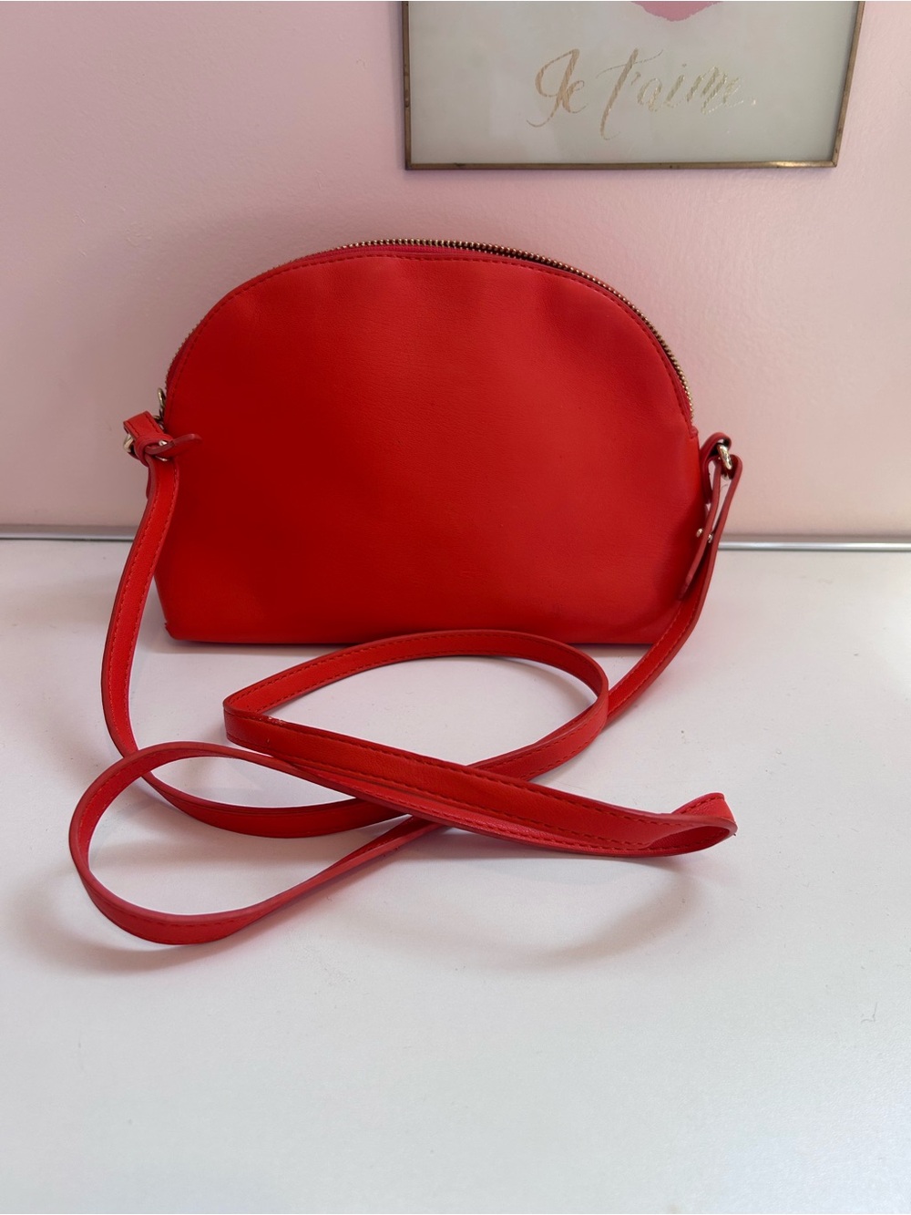 VibrantOld Navy Orange cross body bag for fall🍂